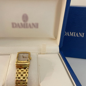 Orologio in oro 18 kt modello EGO di Damiani 