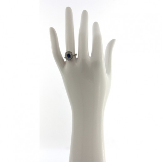 Anello Valenza in Oro Bianco con Diamanti e Zaffiro